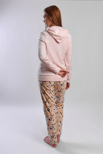 W24 J&amp;A Golden Leaves 9030 Pyjama